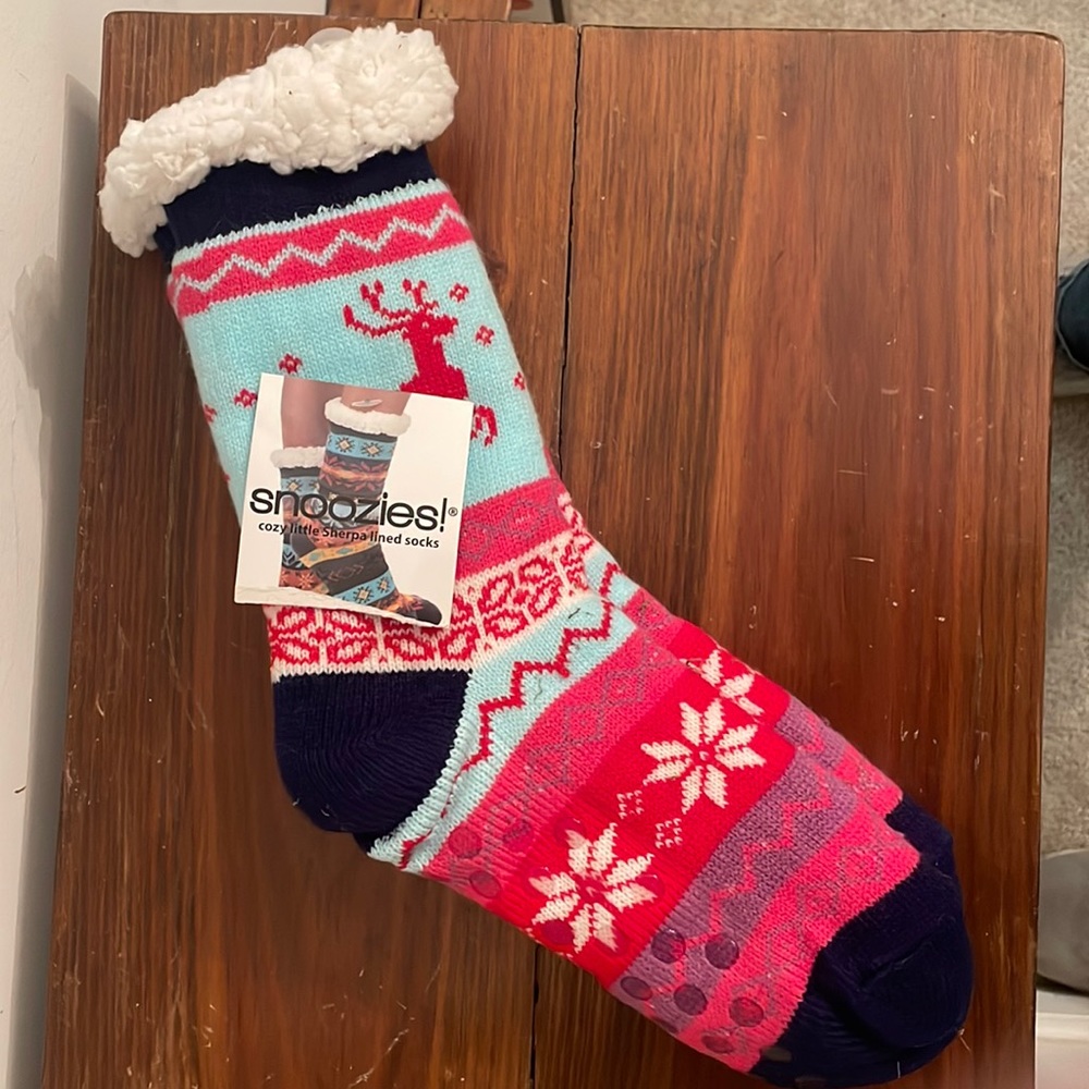 Snoozies Socks